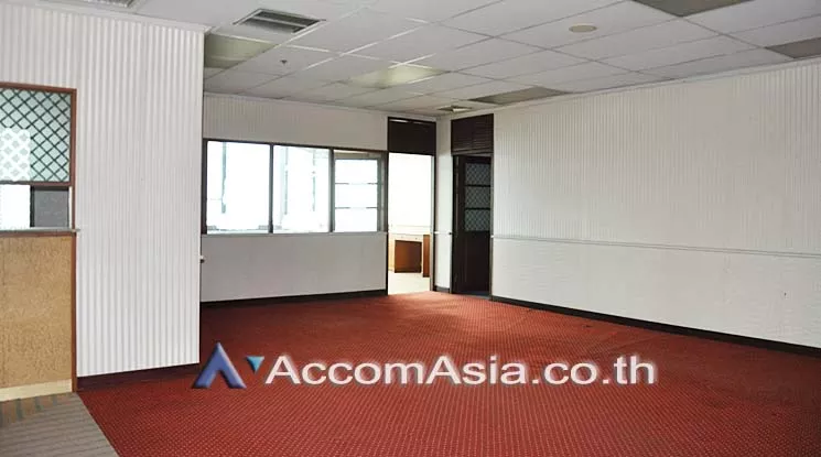  1  Office Space For Sale in Ratchadaphisek ,Bangkok ARL Ramkhamhaeng at Charn Issara Tower 2 AA14915
